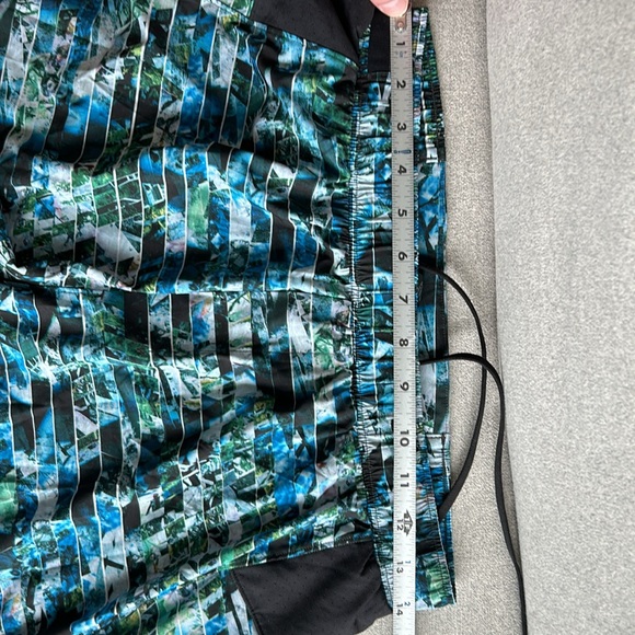 Lululemon RARE Men’s medium SeaWheeze Festival - Picture 7 of 7